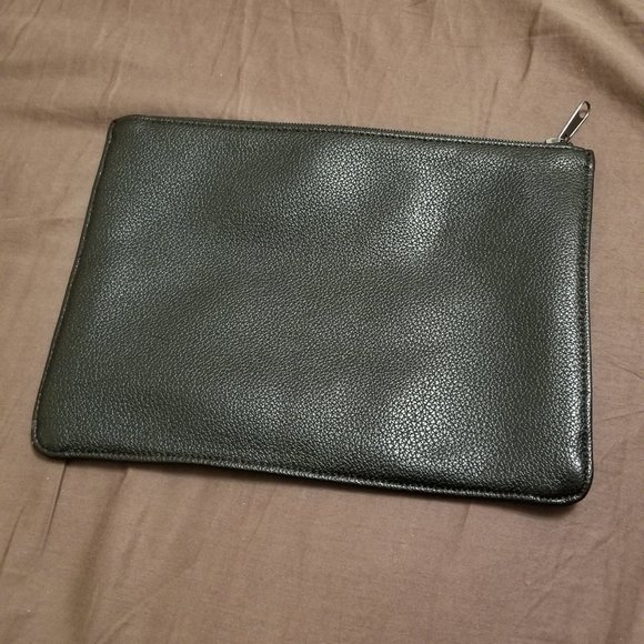 🆕️ Sephora Rouge Embroidered Faux Black Leather Clutch Bag With GWP - Picture 2 of 4